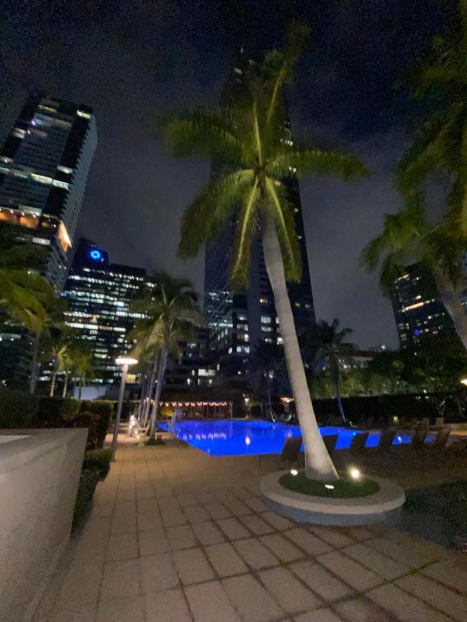 Four Seasons Hotel Miami - Luxury Private Residences Εξωτερικό φωτογραφία